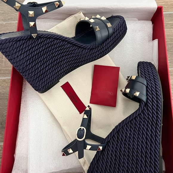 Valentino Rockstud Blue Wedge, Size 37